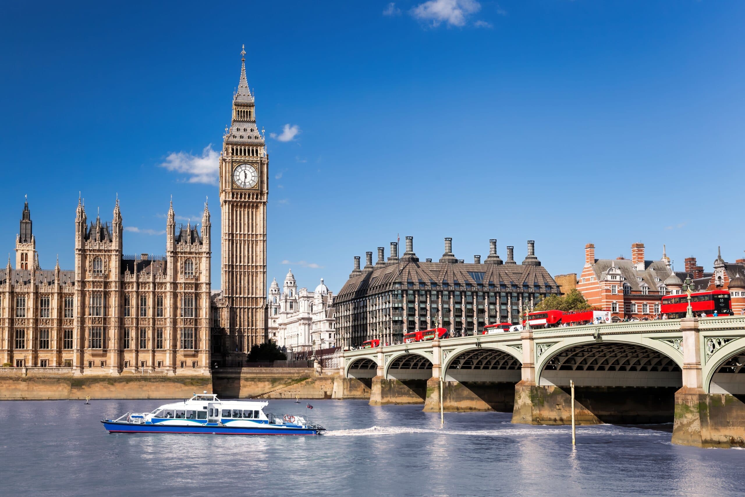Navigating the Maze of UK Immigration in 2024 A Roadmap for Employers